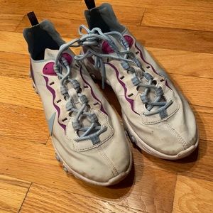 USED NIKE REACT GYM SHOES